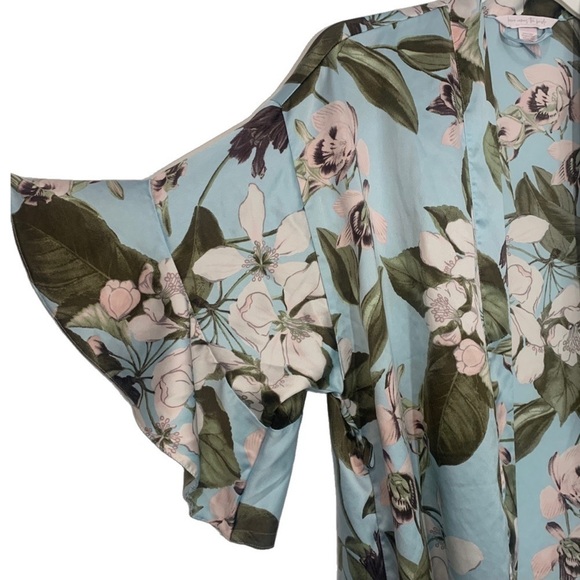 Victoria’s Secret Here Comes The Bride Satin Floral Blue Flounce Kimono Robe XS - Picture 5 of 10